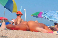 Beach voyeur pics,  nude beach,  milf pussy pics pic