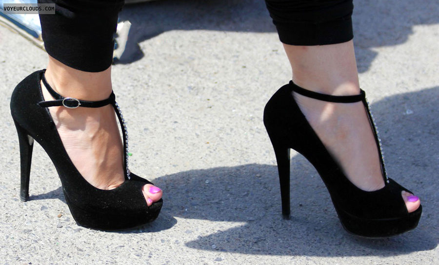 high heels voyeur, street voyeur, high heels, shoes