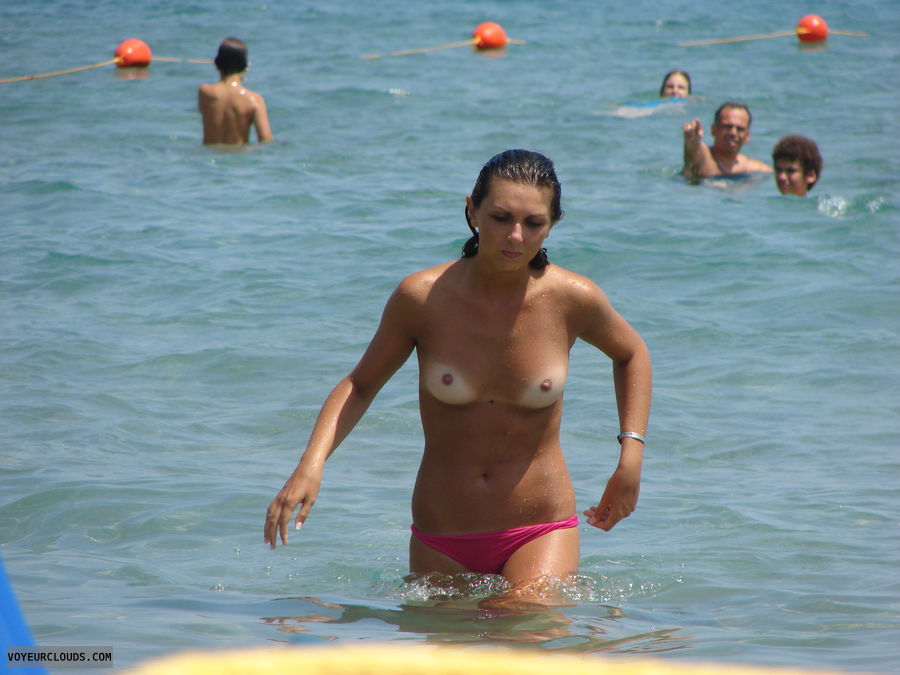 beach voyeur, voyeur, topless, beach, tanlines, pale tits