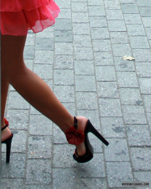 high heels voyeur, street voyeur, legs, high heels