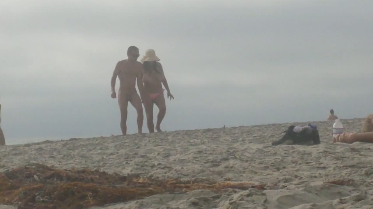 Nude Beach | Photos and Videos - Page 33 - VoyeurClouds VCity