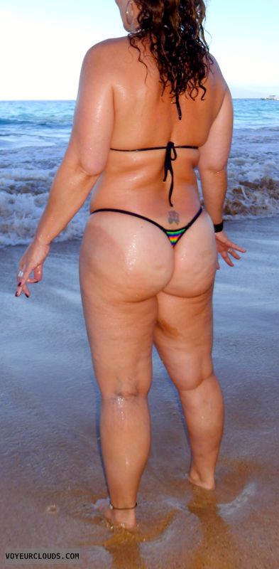 sexy wife, sexy milf, beach pic, sexy bikini, wife ass