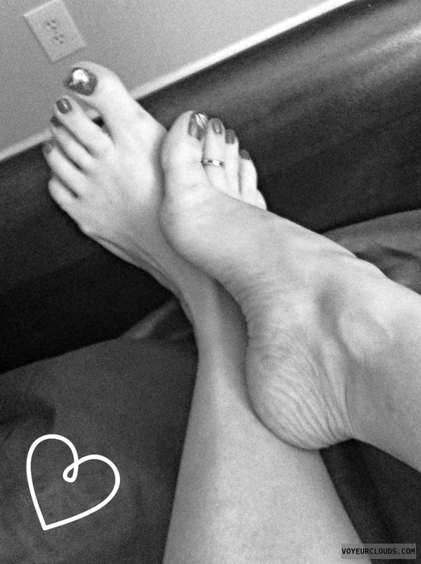 wife, sexy feet, pedicure, toe ring, foot fetish, toes