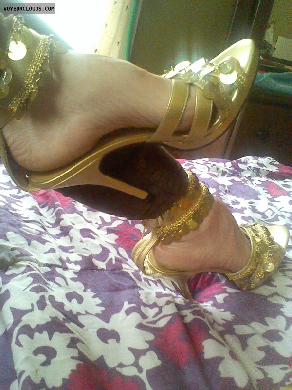 feet, high heels