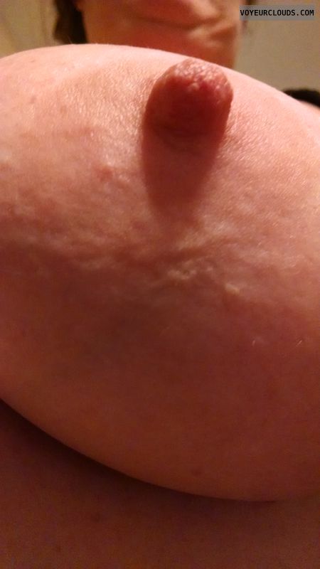Big tit, Hard nipple, Suckable nipple, Close up