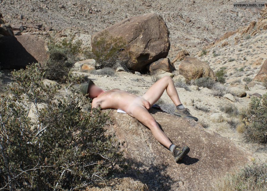 exhibitinist, outdoors, nude in public, nude hiking