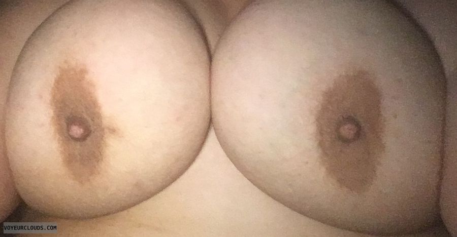 topless, big tits, big boobs, nipples