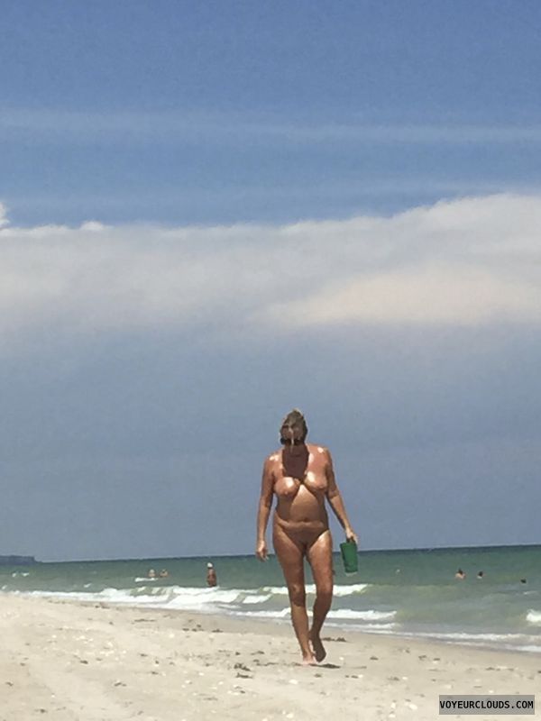 nude wife, naked outdoors, big tits, pussy peek, beach pic