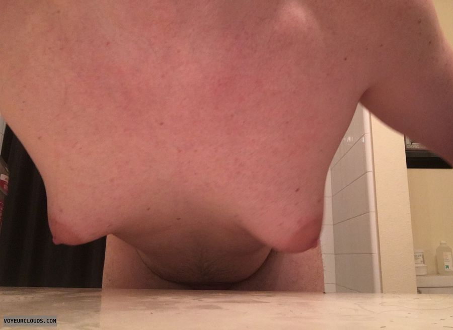 Small tits, small boobs, hard nipples, selfie
