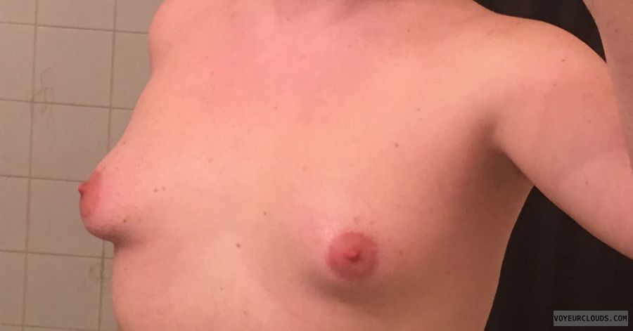 Small tits, small boobs, hard nipples, selfie