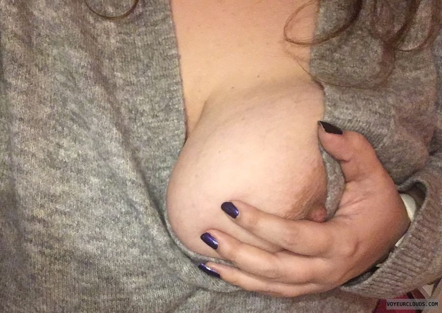 tit out, big boobs, big tits, hard nipple, sweater